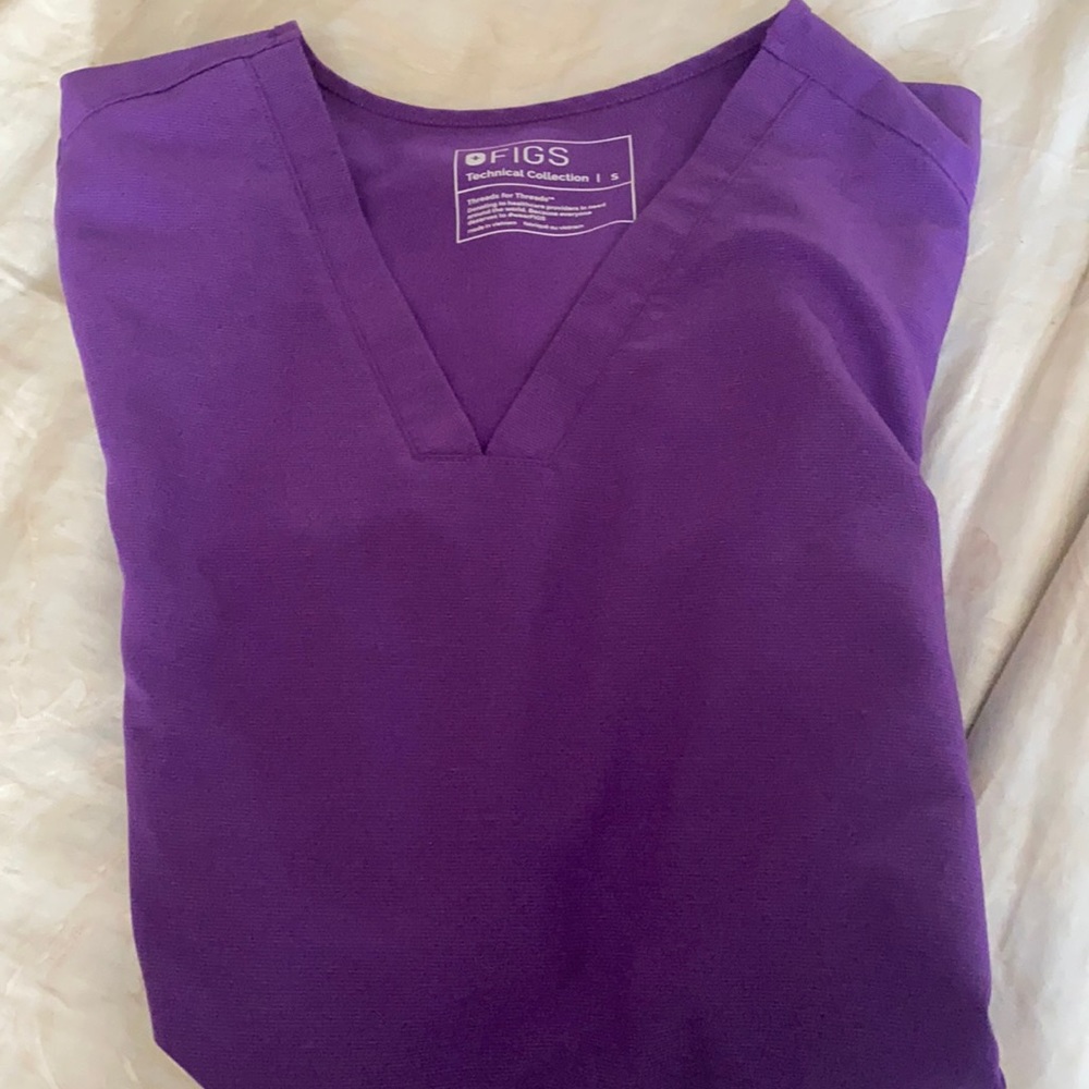 Limited edition casma figs top